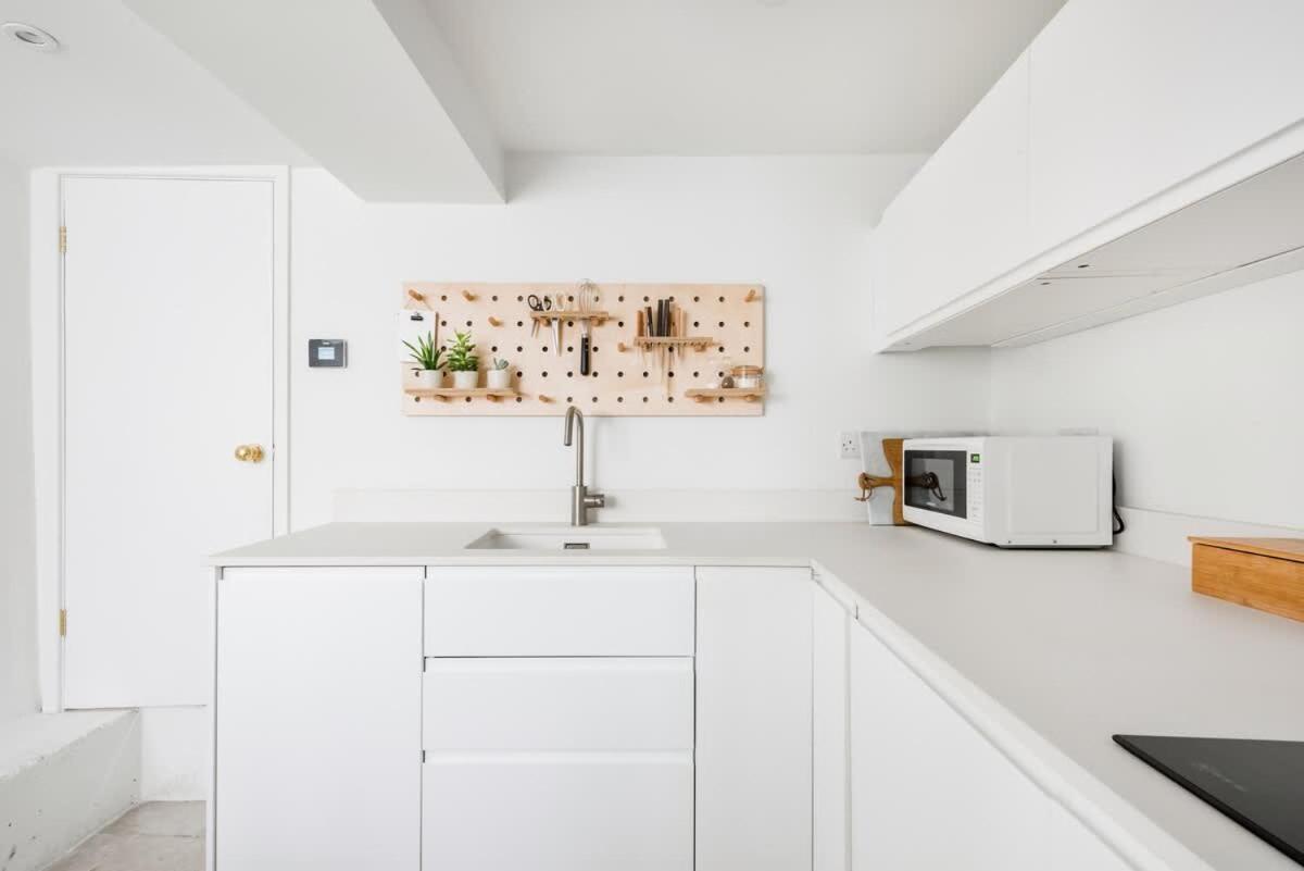Central Georgian Townhouse With Free Parking Bath Extérieur photo