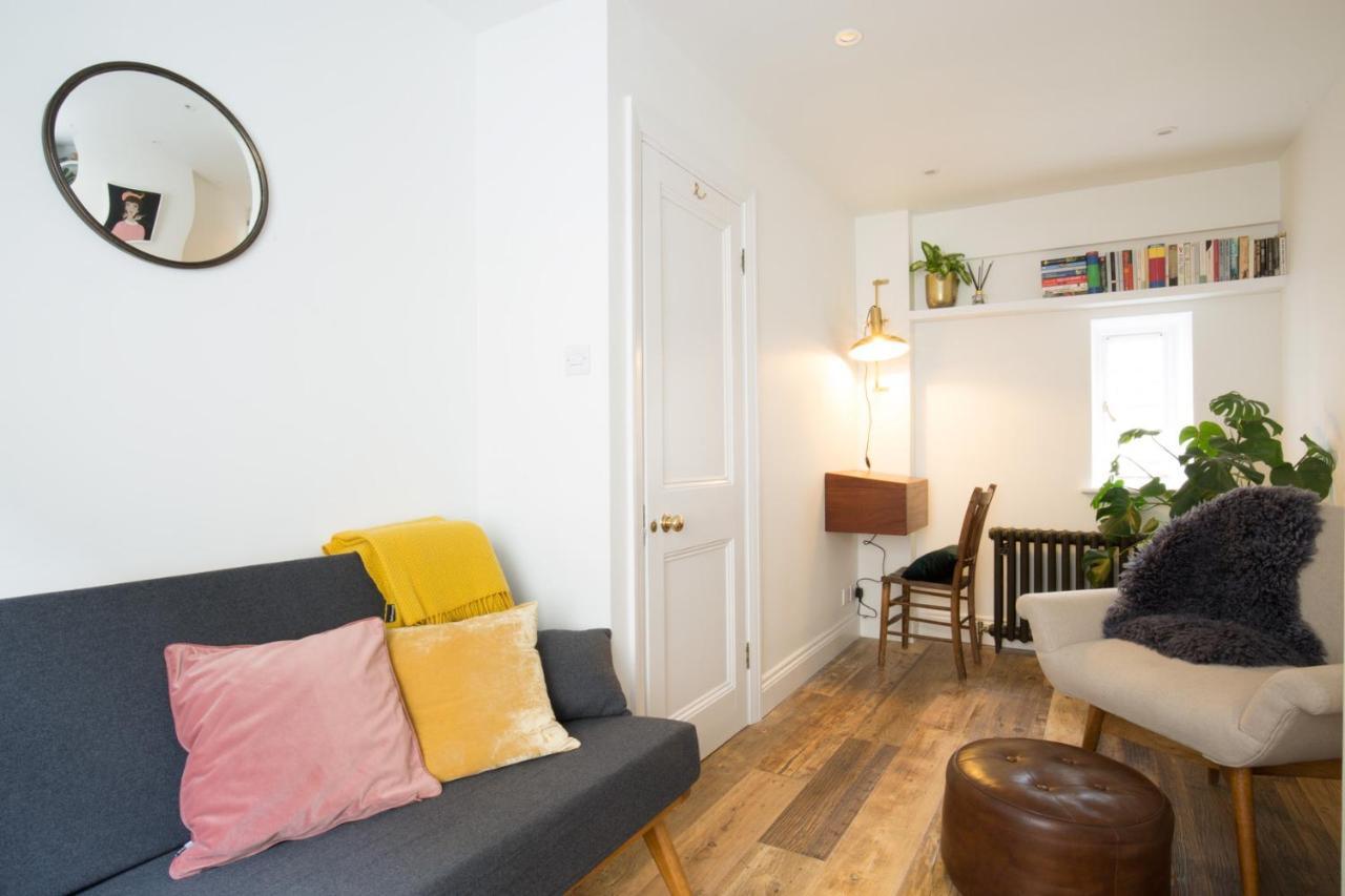 Central Georgian Townhouse With Free Parking Bath Extérieur photo